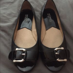 Michael Kors peep toe flats with buckle