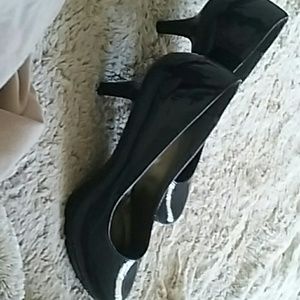 Kelly&Katie Blue Heels