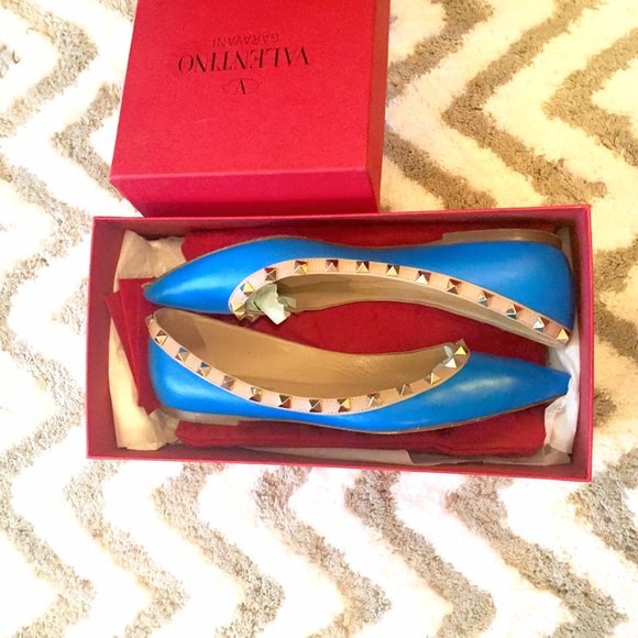 ✨GIFTED ✨💝 Valentino Rockstud Ballerina Flats  💎 - Picture 2 of 4