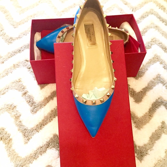 ✨GIFTED ✨💝 Valentino Rockstud Ballerina Flats  💎 - Picture 3 of 4