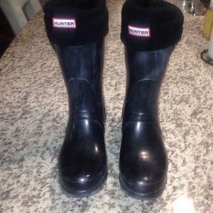 Hunter rain boots with hunter socks