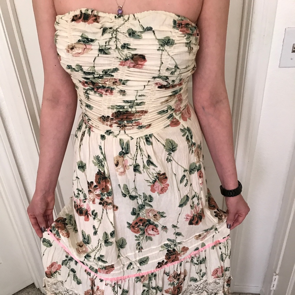 🌹👗ℬℰᎯℐᏆℐℱUℒ ᏉℐℕᏆᎯᎶℰ ℙℛᎾℳ ⅅℛℰЅЅ!!!🌹👗