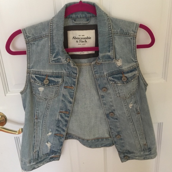 Light wash jean vest