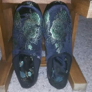 Ladies size 40 Mules