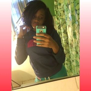 Meet your Posher, Shannon