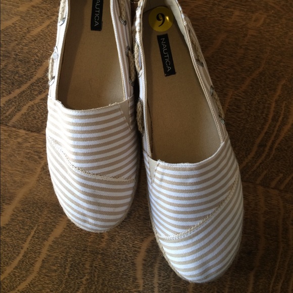 Nautical espadrille boat shoes, size 9.