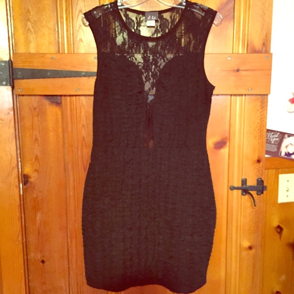 Sexy curvy black lace front & lace back dress.