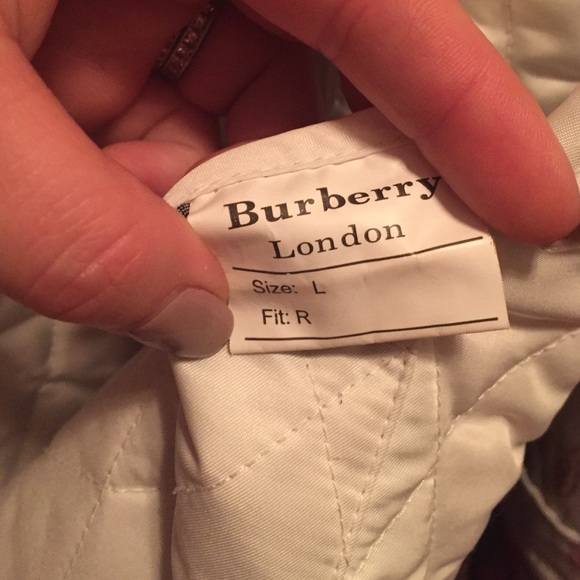 Burberry London Quilted Jacket - Picture 3 of 4