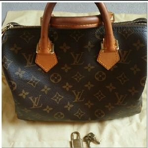 Authentic Vintage Louis Vuitton Speedy 25