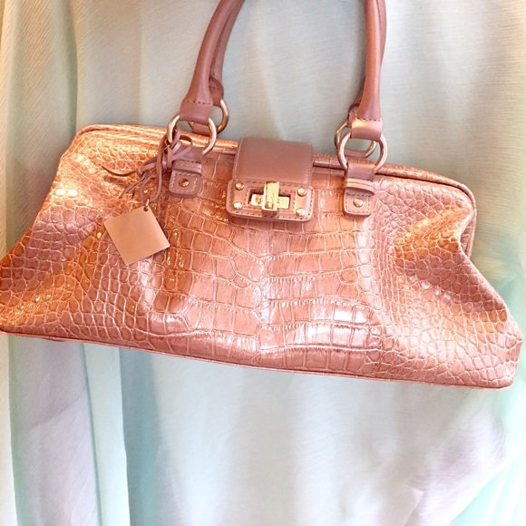 ✨BCBGirls Faux Alligator Tote ✨ - Picture 2 of 4