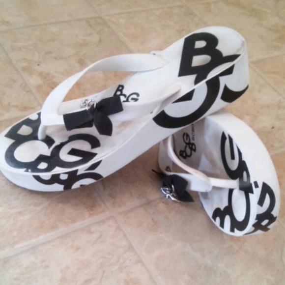 BCBGirls Platform Flip Flops