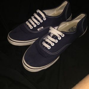 navy blue vans