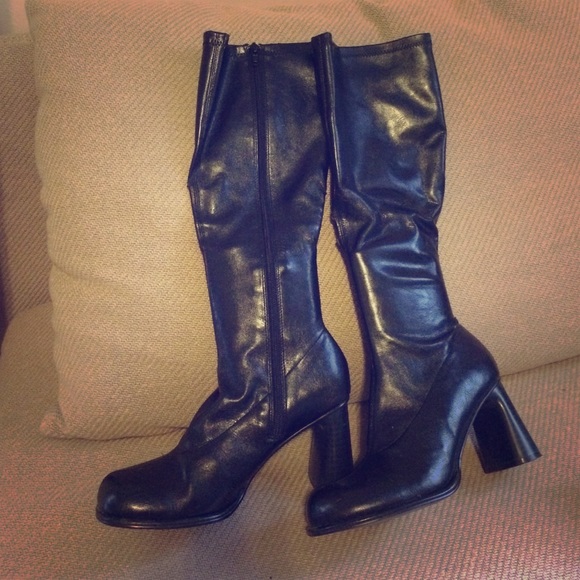 Chinese Laundry Black Boots