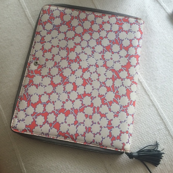 DVF iPad Case
