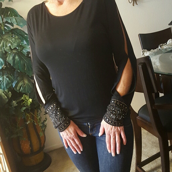 Buckle blouse