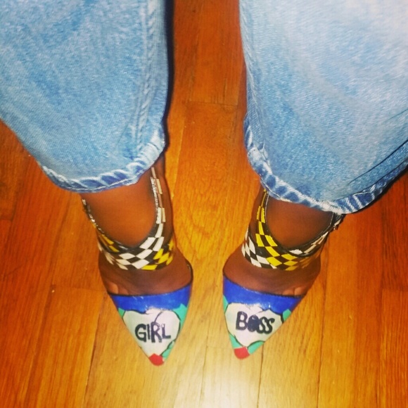 "Girl Boss" Shoes - Picture 4 of 4