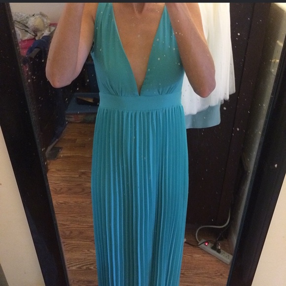 Beautiful blue dress! FLASH SALE
