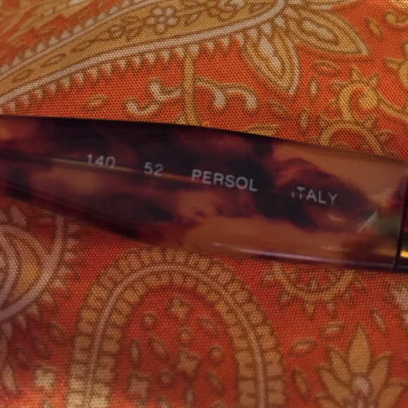 Persol Accessories - Persol Tortoise Sunglasses NWOT Persol Accessories - Persol Tortoise Sunglasses NWOT