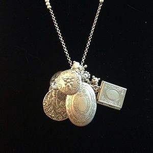 Locket necklace