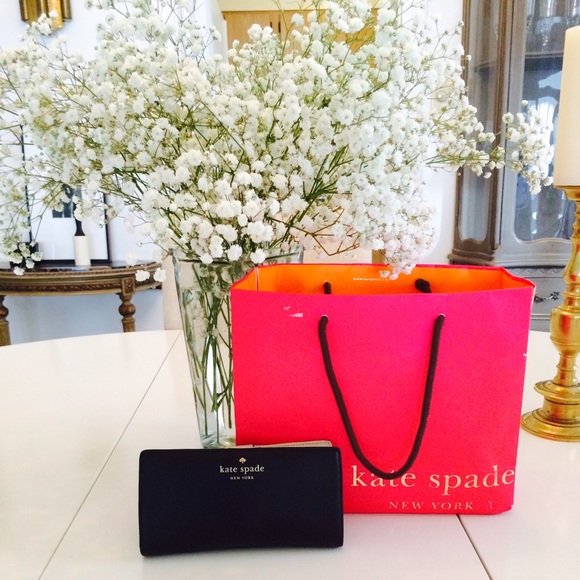 Authentic Kate spade cobble hill Stacy wallet