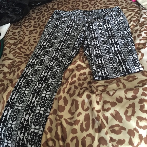 Forever 21 pattern jeans