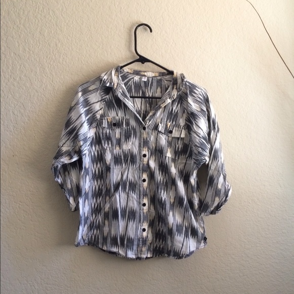 RVCA button up shirt - Picture 1 of 3