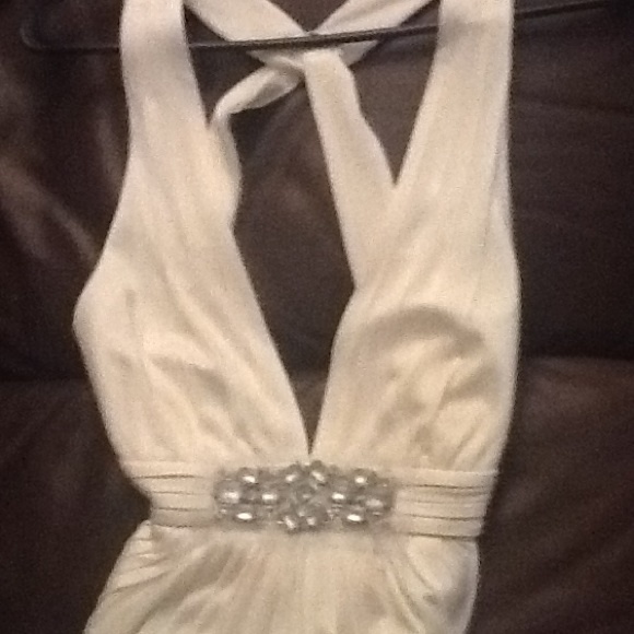 Dress - Picture 2 of 4