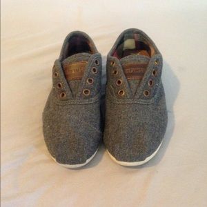 Toms Cordones