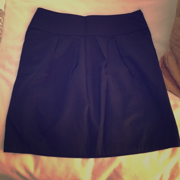 Amazing Ann Taylor loft work skirt black size 4!!