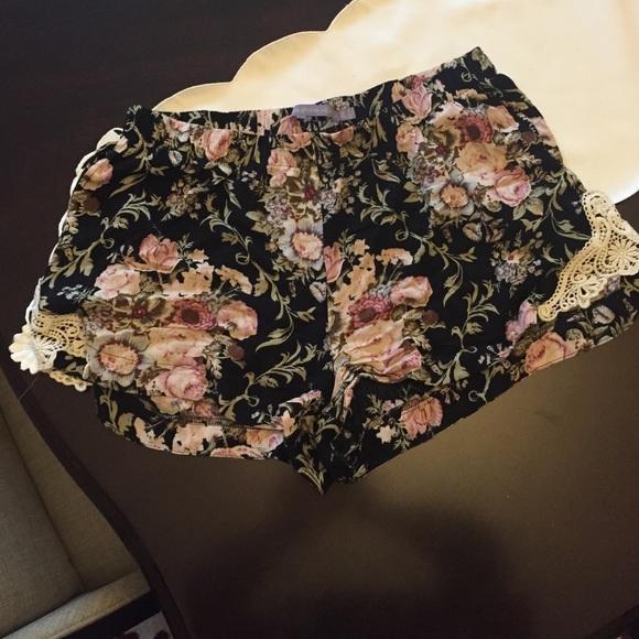 Floral Shorts
