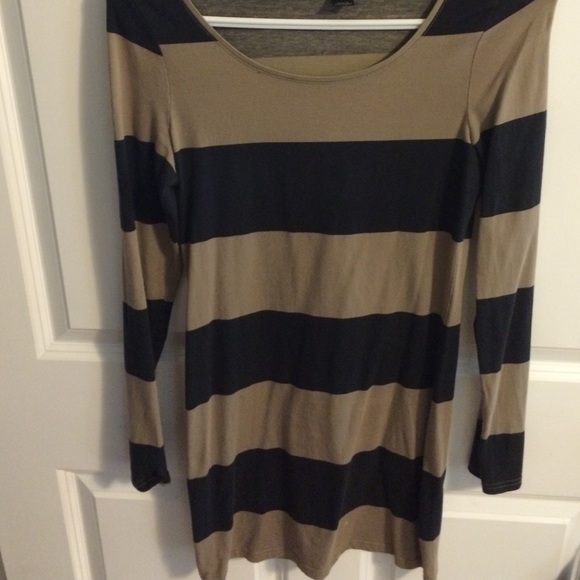 H&M Longsleeve Dress