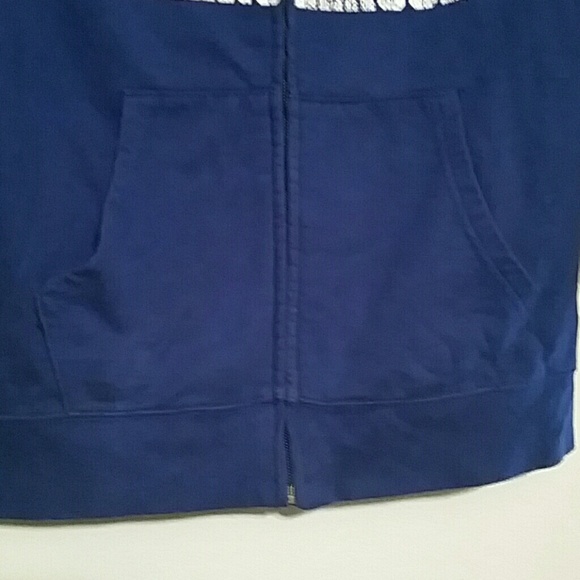 Old Navy sweater - Picture 2 of 4