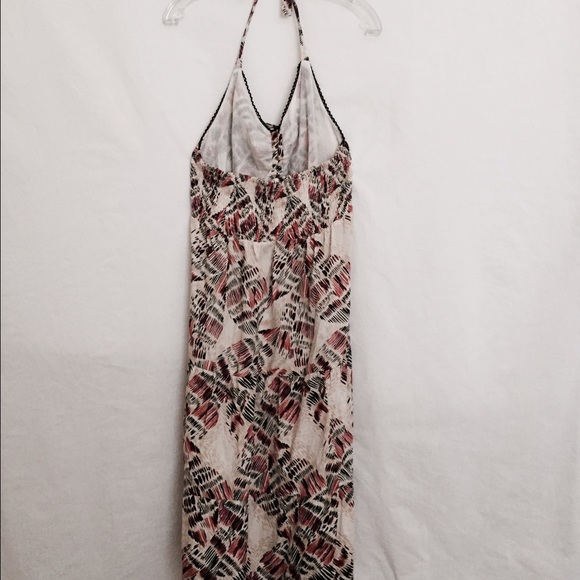 🥀HALTER DRESS - Picture 2 of 4