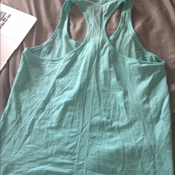 LuLuLemon Run Swiftly Tank Top Blue NWOT