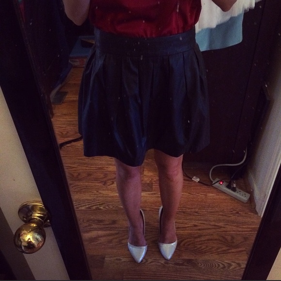 Blank leather pleated skirt!