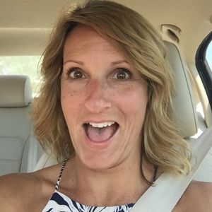 Meet your Posher, Renee