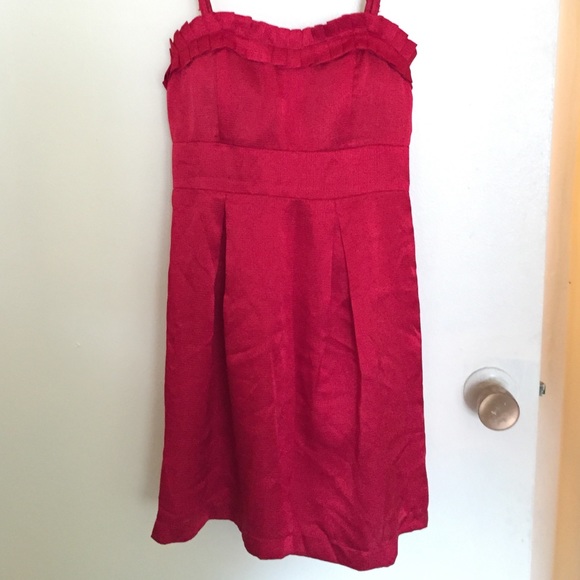 Forever 21 Red Cocktail Pleated Dress