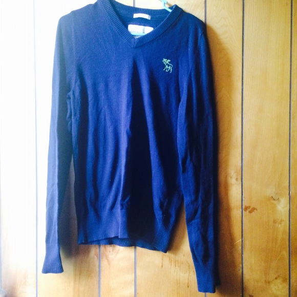 Abercrombie & Fitch Sweater