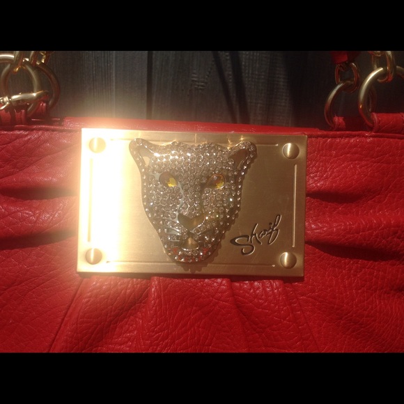 🎒 Breathtaking Red Sharif Handbag🎒