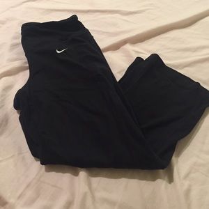 Nike dri-fit capris