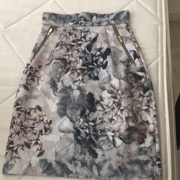 Floral Pencil Skirt
