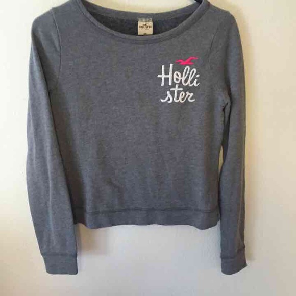 Hollister Sweaters - Xs hollsiter crewneck