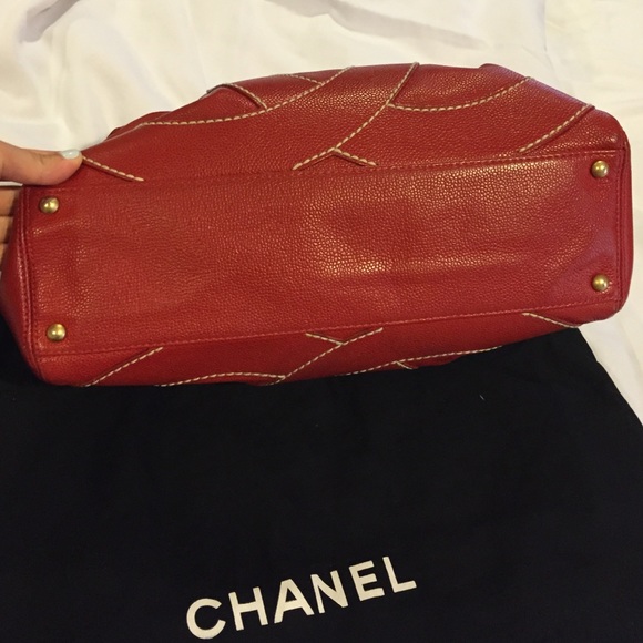 Chanel Red Handbag - Picture 2 of 4