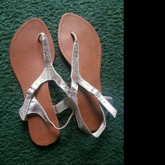 SOLD - Picture 4 of 4