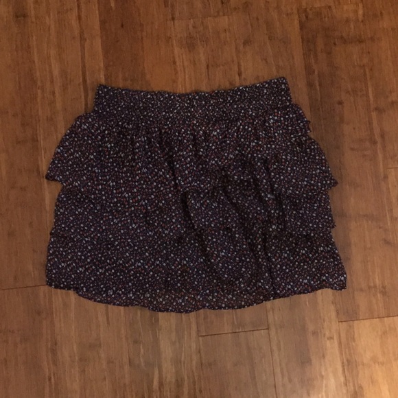 American Eagle Ruffle Floral Print Skirt