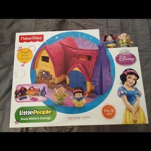 Little People Snow White and Cottage