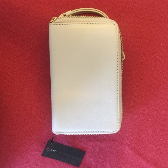 Marc by Marc Jacobs wallet/clutch - Picture 3 of 3