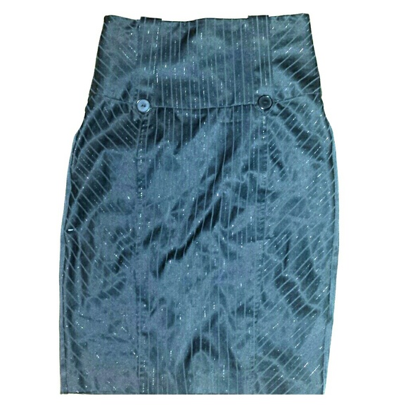 Skirt - Picture 1 of 1