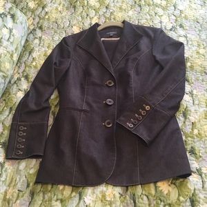deep slate denim blazer, size 10P.
