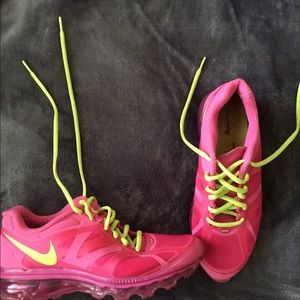 Hot Pink Nike Air Max